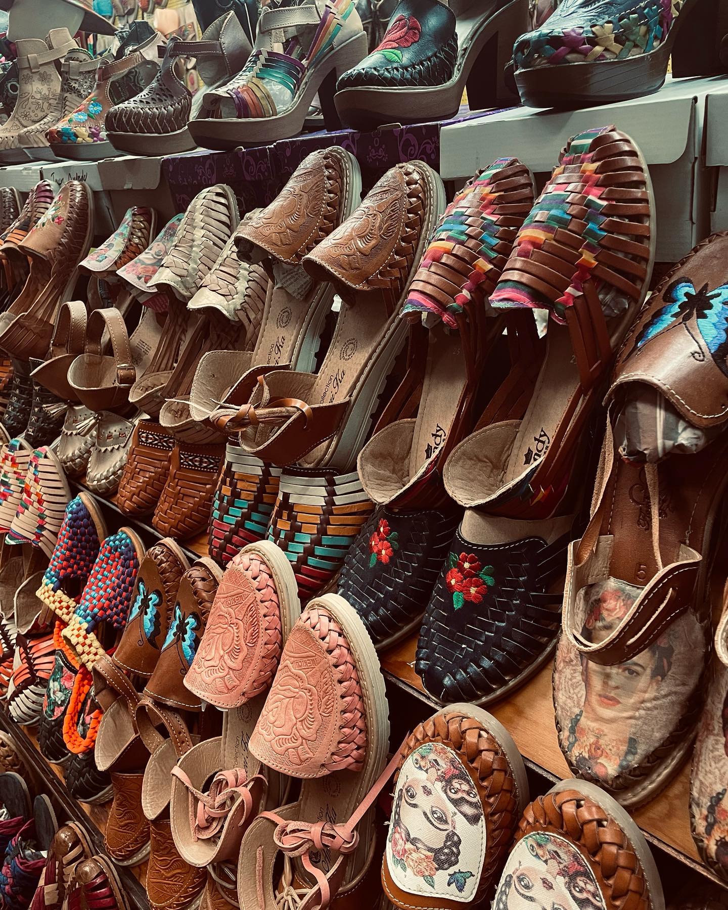 Mexican shoes best sale store near me