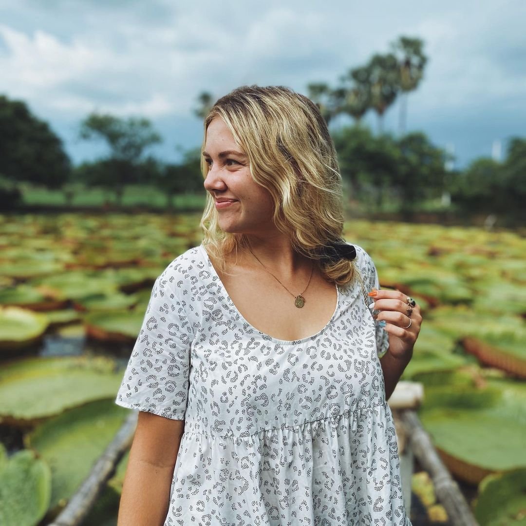 @rachelsaxey giant lilypads