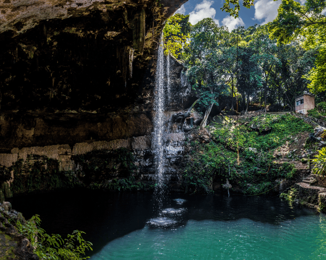 Cenote Zaci - teaching English in Mexico with ILP